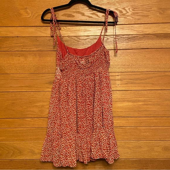 Princess Polly red floral tie strap Bonnie dress - Picture 7 of 9